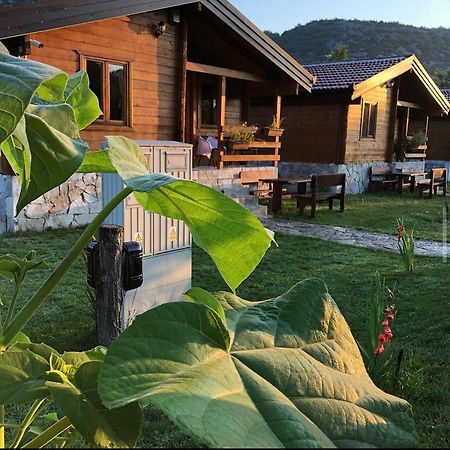 Orahovo Cottages Virpazar Ngoại thất bức ảnh