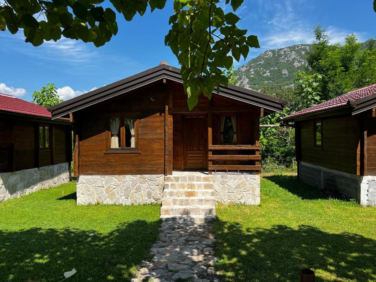 Orahovo Cottages Virpazar Ngoại thất bức ảnh