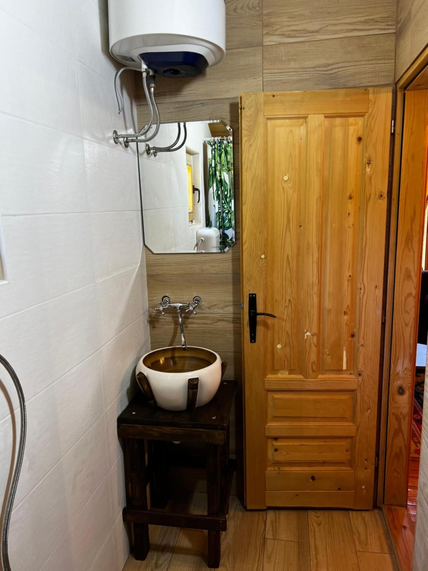 Orahovo Cottages Virpazar Ngoại thất bức ảnh