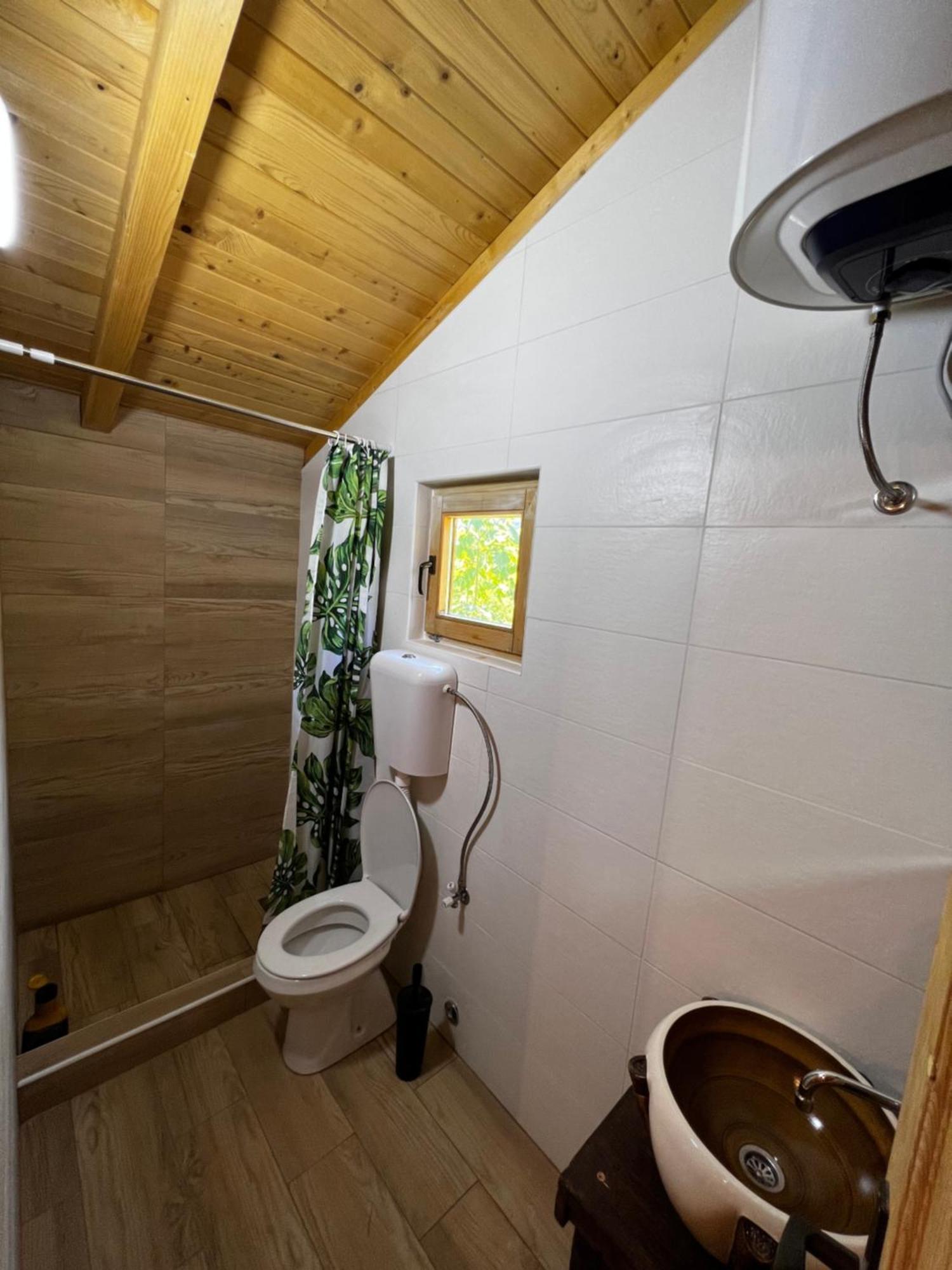 Orahovo Cottages Virpazar Ngoại thất bức ảnh