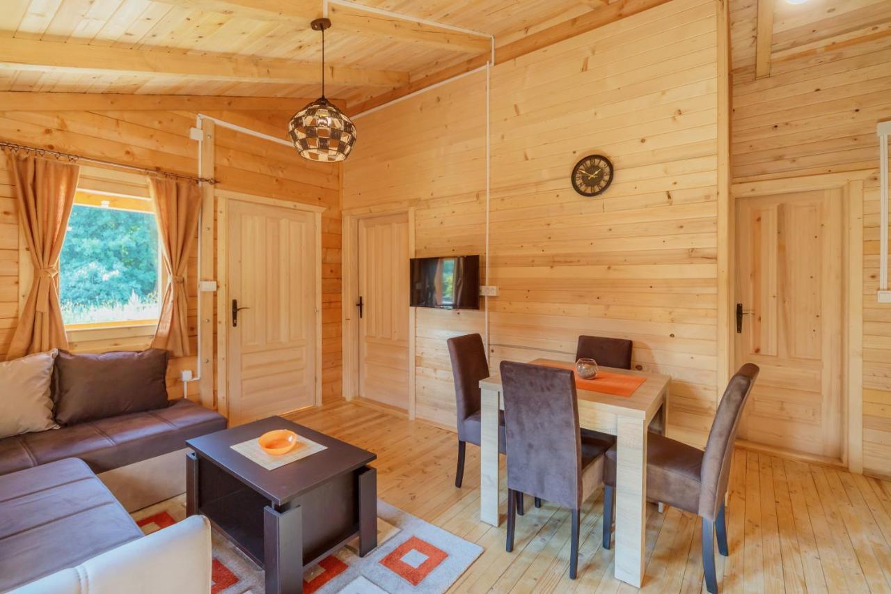 Orahovo Cottages Virpazar Ngoại thất bức ảnh