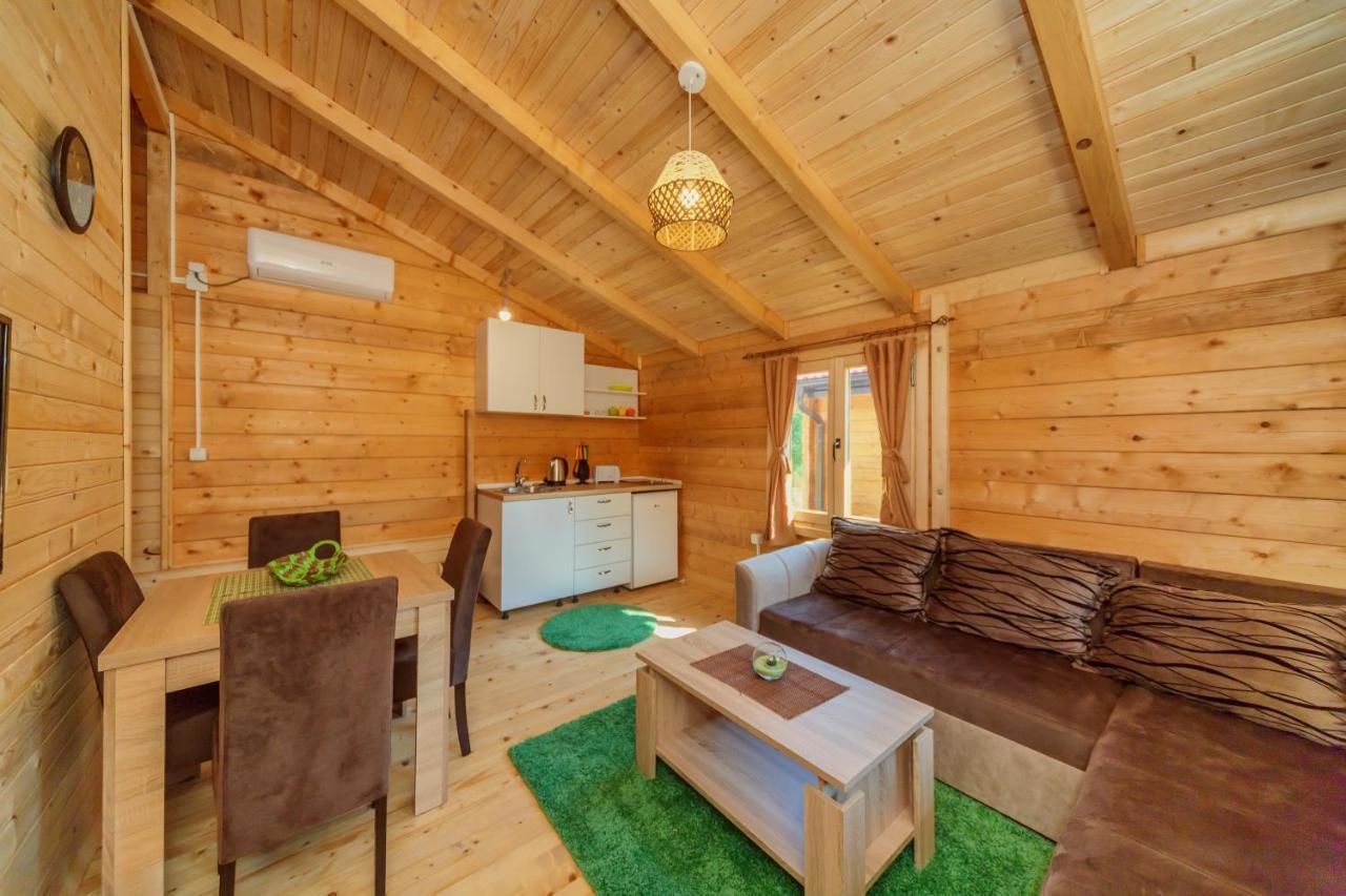 Orahovo Cottages Virpazar Ngoại thất bức ảnh